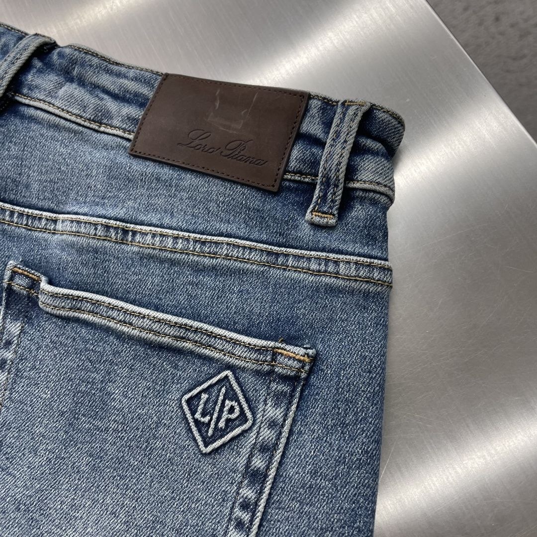 L0r0 P1ana Jeans — Grey Wash image 8