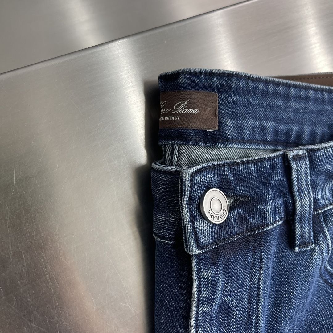 L0r0 P1ana Jeans — Indigo image 8