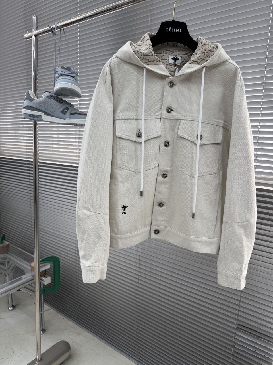D1or Off-White Hooded Denim Jacket — S-M-L image 3