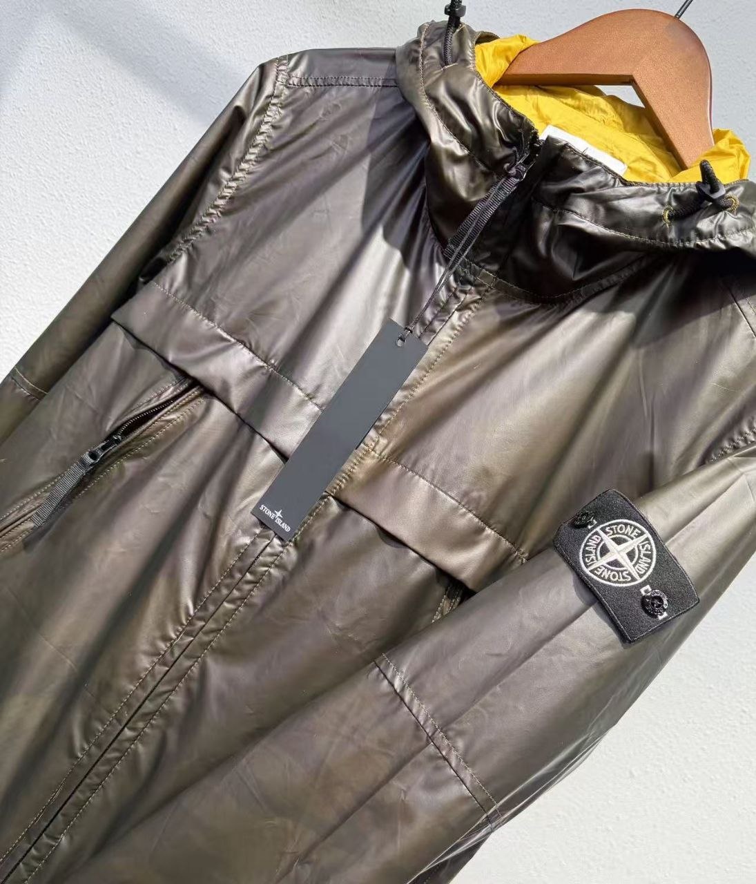 Stone 1sland Thermal-Reactive Windbreaker — Multi-Colour image 3