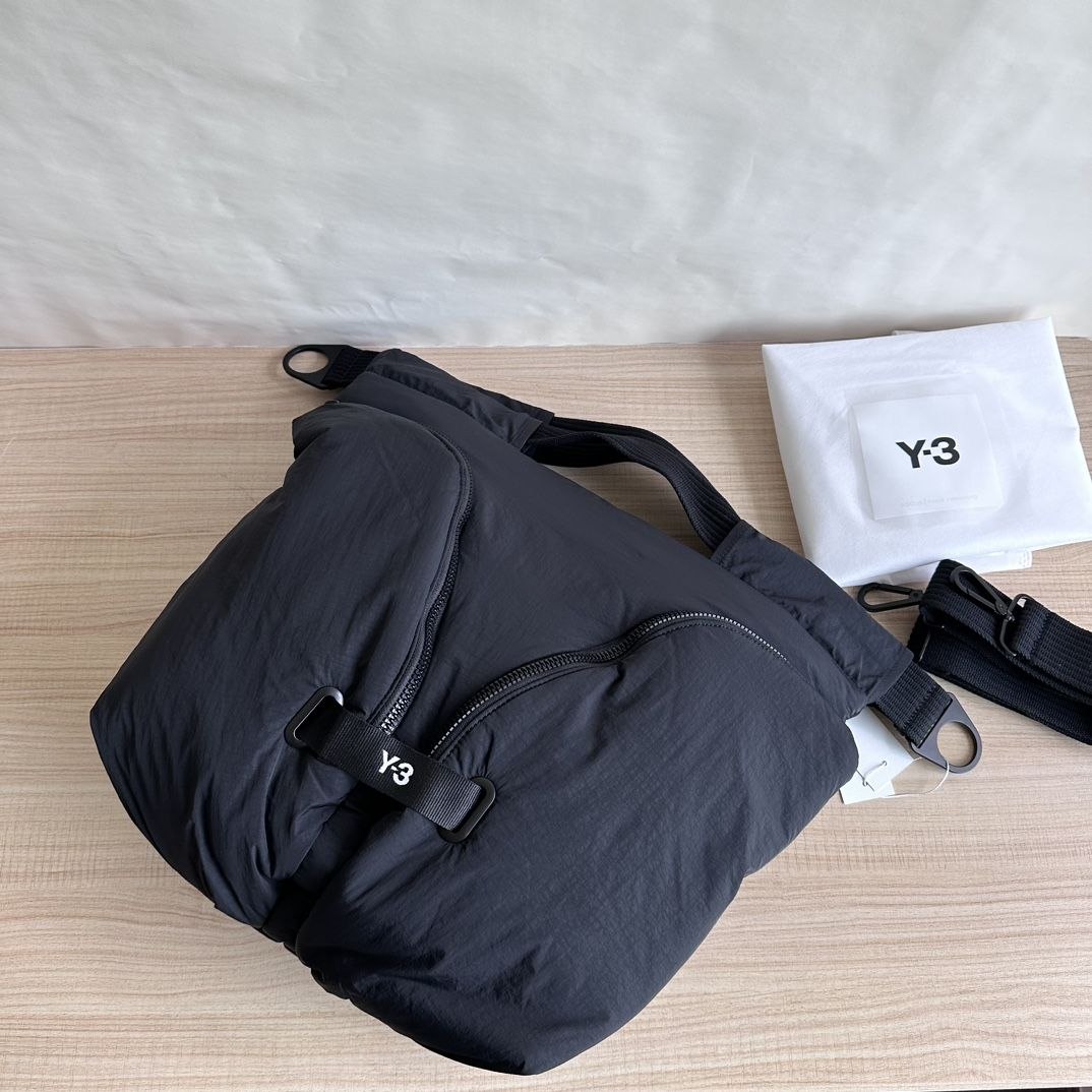 Y-3 Shoulder Tote Bag — Black image 3