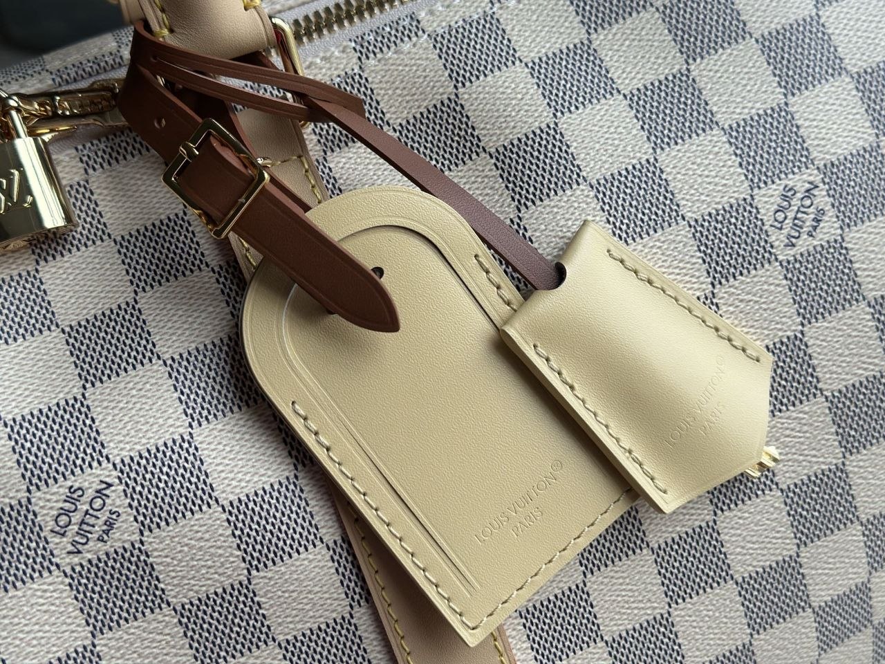 1V Keepall Bandoulière 45 — White Woven image 5