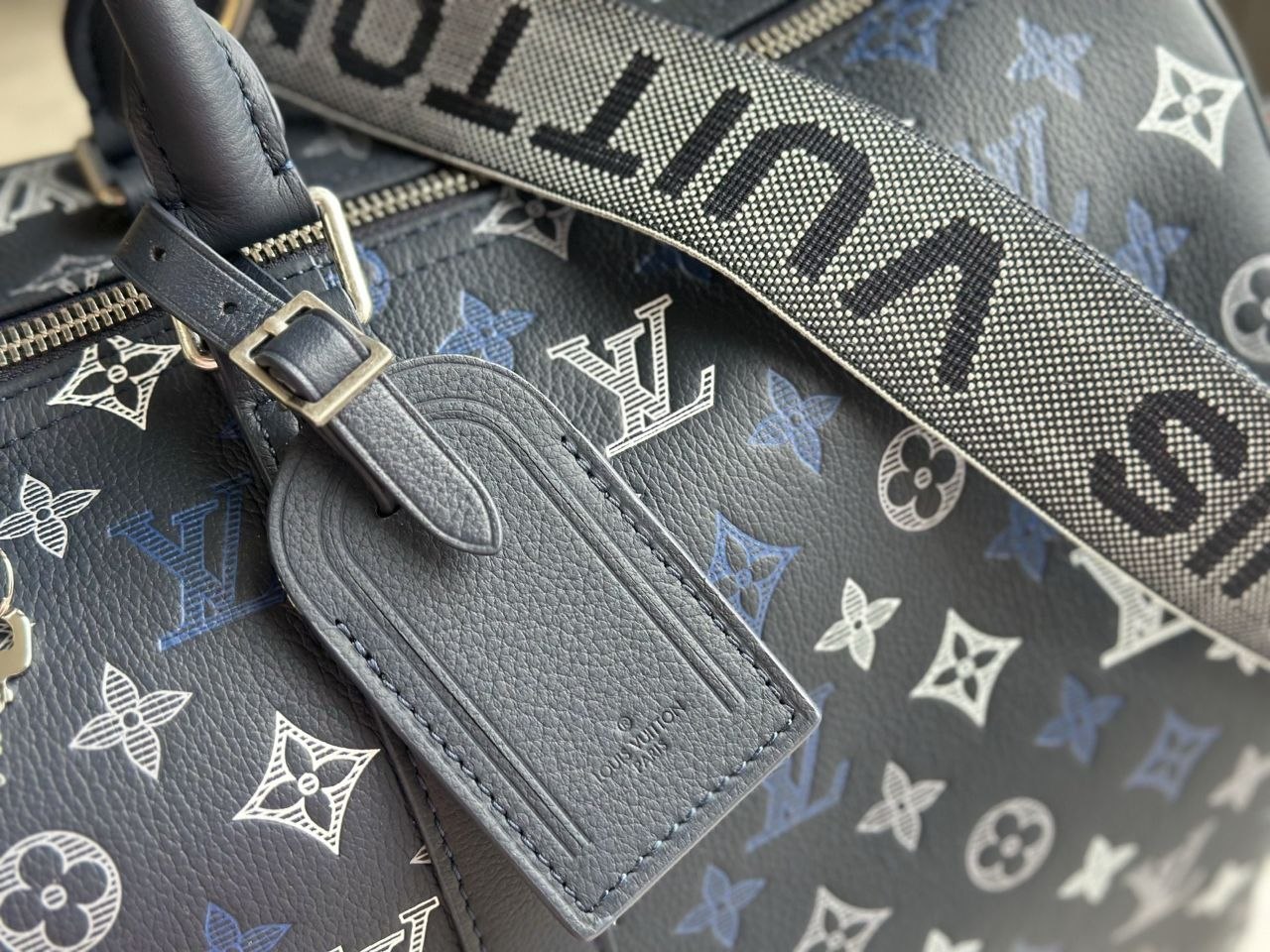 1V Keepall Bandoulière 50 — Blue image 6