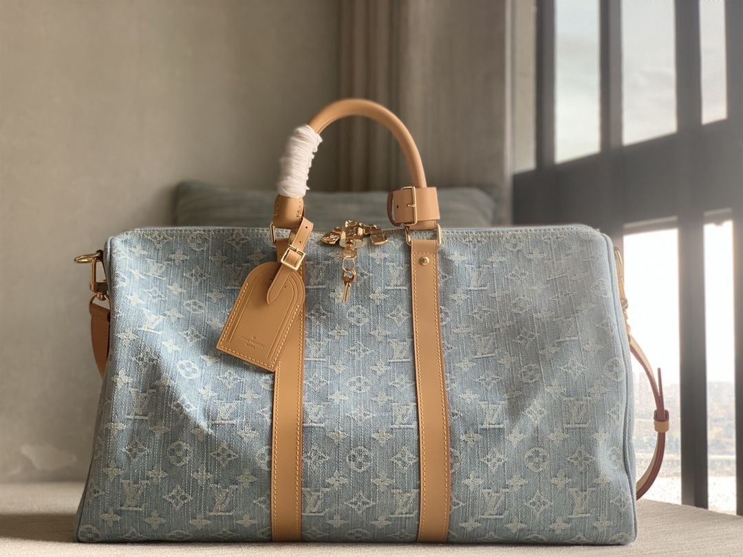 1V Keepall Bandoulière 45 — Denim Light Blue