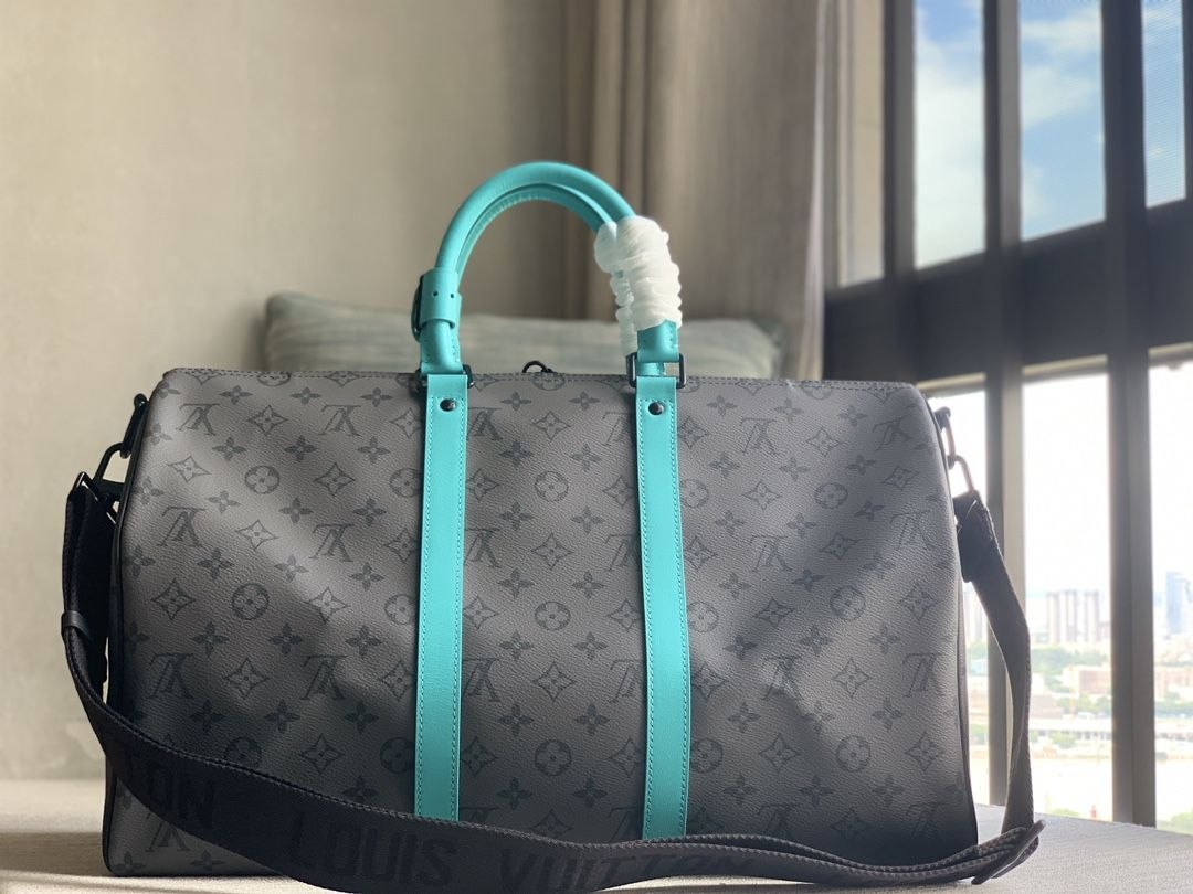 1V Keepall Bandoulière 45 — Silver-Light Blue image 8