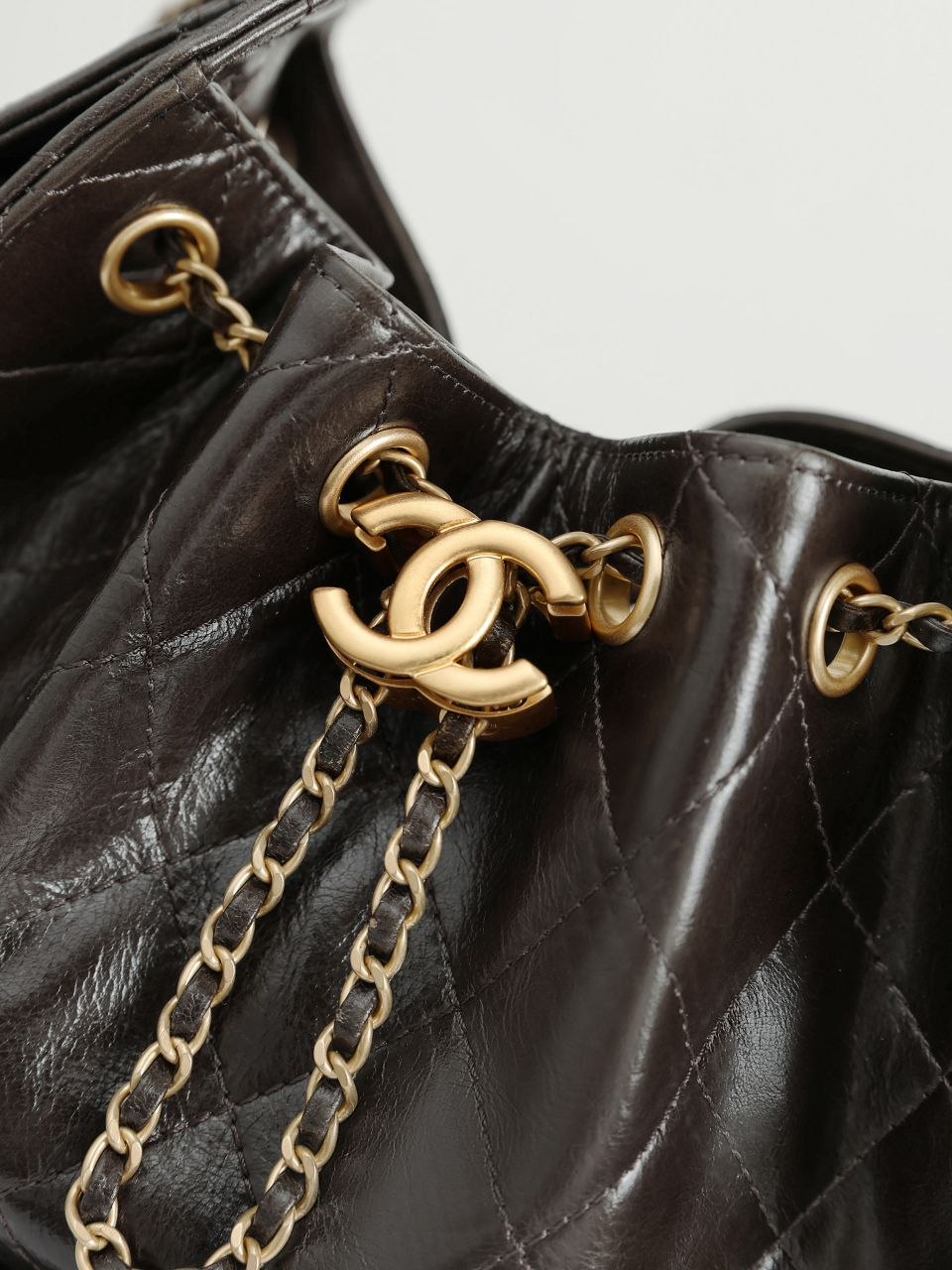 Ch@nel 25A Denim Hobo — Black-Gold image 5