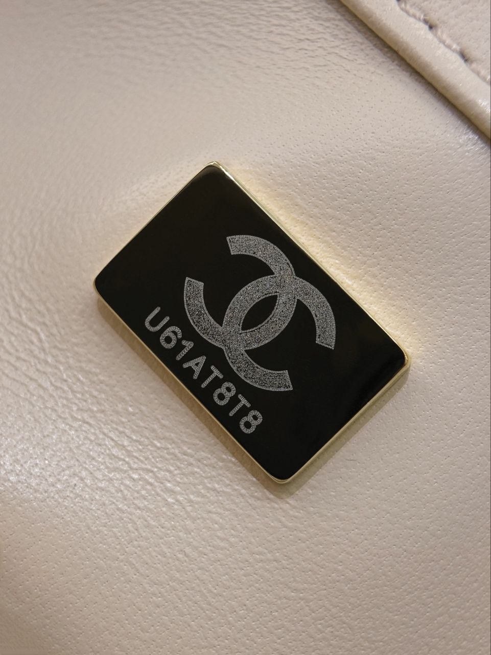 Ch@nel 26B Mini Flap — Black
