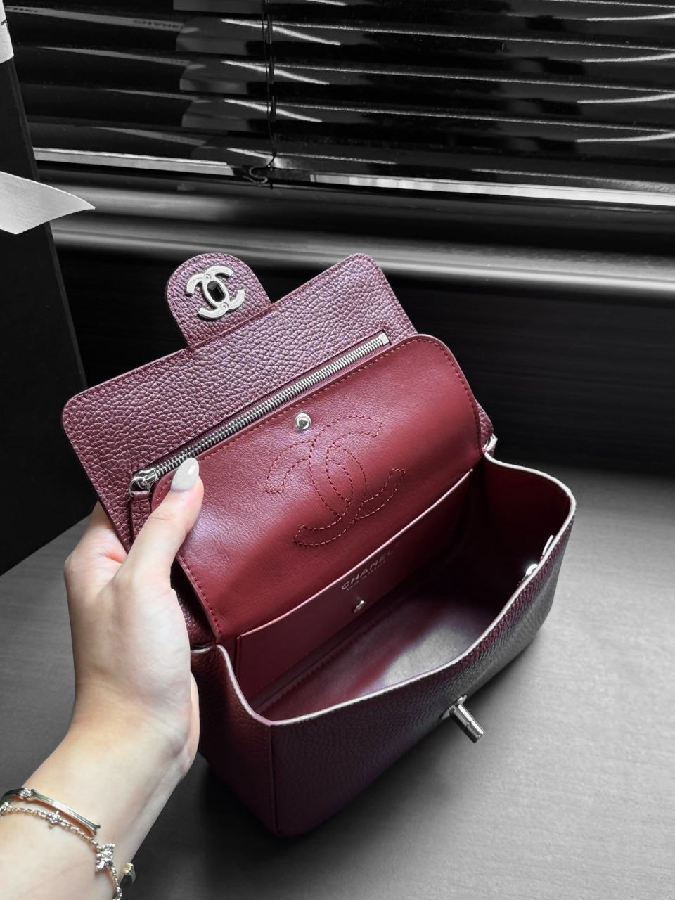 Ch@nel Mini Flap — Red image 4