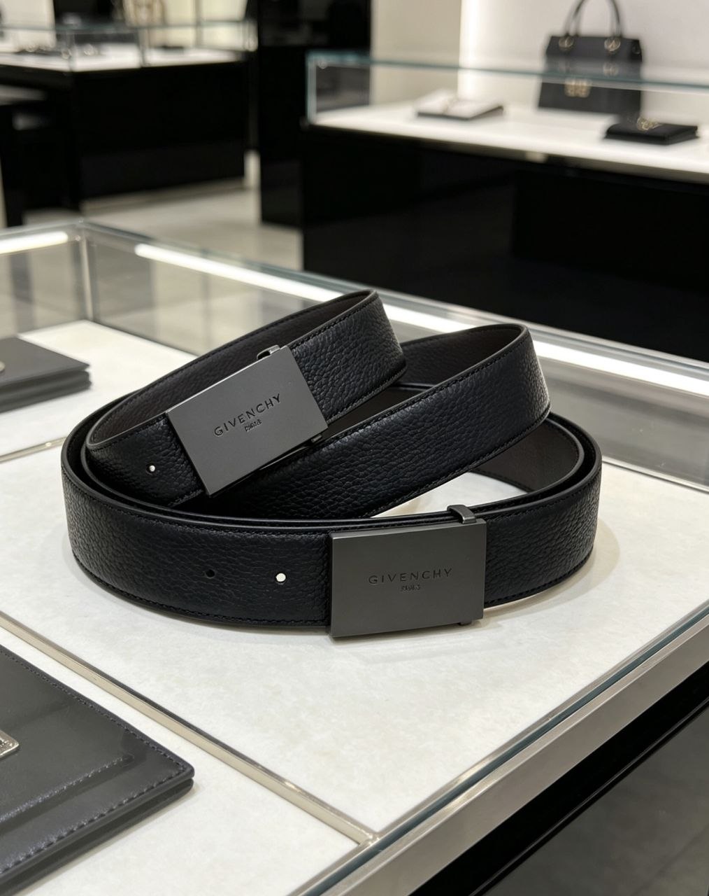 G1venchy Belt — 35mm image 4